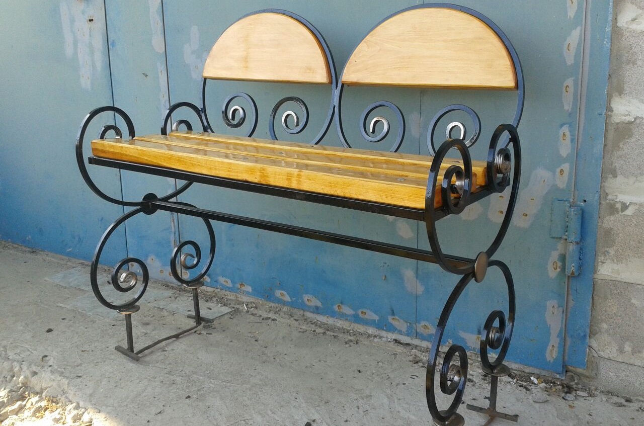 Скамейка кованная